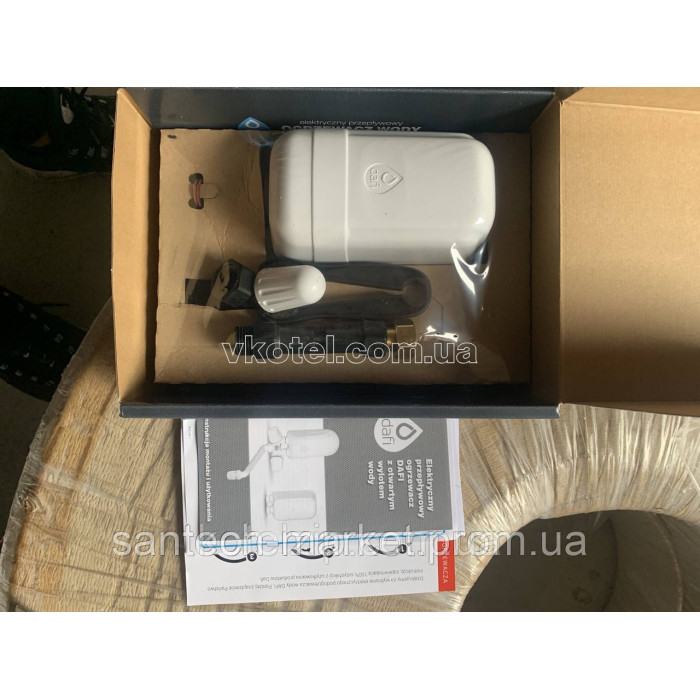 Проточний водонагрівач Dafi 5,5 kW 230W 50Hz