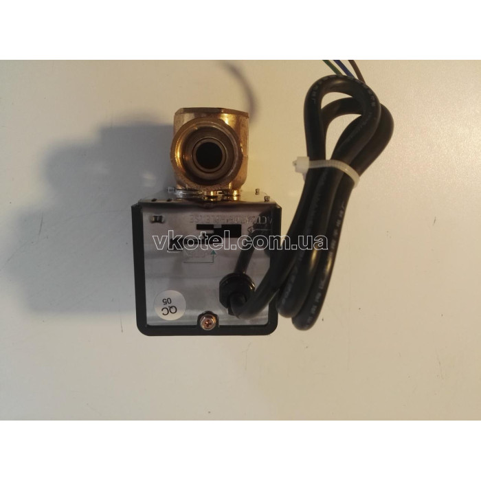 Клапан с приводом 3-ходовой  1\2"  Belimo (Dn 15)  Италия EXT-SW-E203V4C3  kvs 3.4